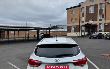 Hyundai i40 I рестайлинг, 2013 год, 600 000 рублей, 4 фотография