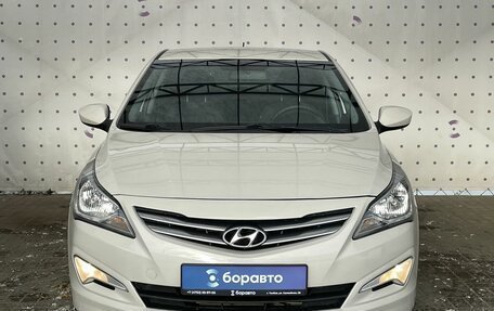 Hyundai Solaris II рестайлинг, 2015 год, 1 090 000 рублей, 3 фотография