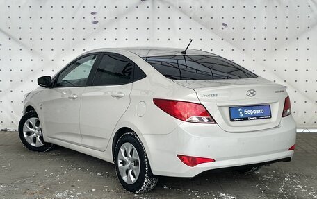 Hyundai Solaris II рестайлинг, 2015 год, 1 090 000 рублей, 5 фотография
