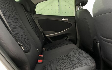 Hyundai Solaris II рестайлинг, 2015 год, 1 090 000 рублей, 13 фотография