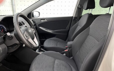 Hyundai Solaris II рестайлинг, 2015 год, 1 090 000 рублей, 11 фотография