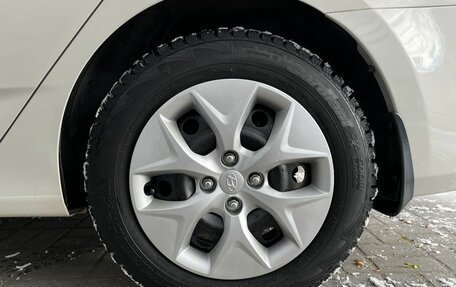 Hyundai Solaris II рестайлинг, 2015 год, 1 090 000 рублей, 19 фотография