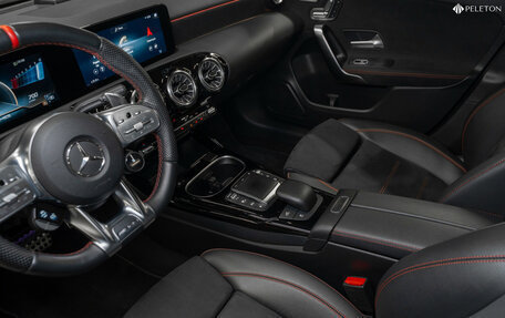 Mercedes-Benz A-Класс AMG, 2022 год, 4 250 000 рублей, 16 фотография