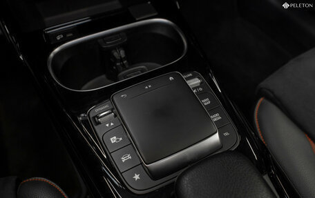 Mercedes-Benz A-Класс AMG, 2022 год, 4 250 000 рублей, 19 фотография