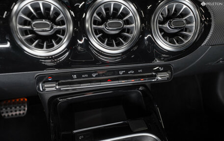 Mercedes-Benz A-Класс AMG, 2022 год, 4 250 000 рублей, 20 фотография