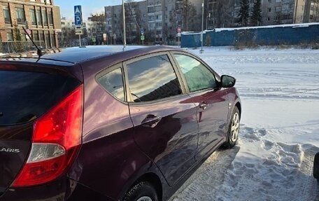 Hyundai Solaris II рестайлинг, 2012 год, 750 000 рублей, 4 фотография