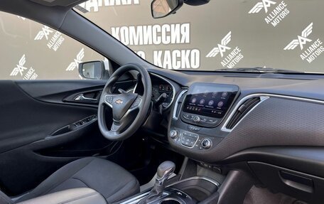 Chevrolet Malibu IX, 2020 год, 2 080 000 рублей, 26 фотография