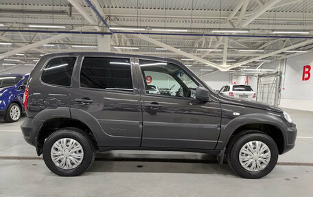 Chevrolet Niva I рестайлинг, 2018 год, 664 650 рублей, 4 фотография