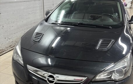 Opel Astra J, 2014 год, 870 000 рублей, 1 фотография