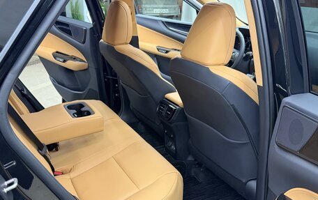 Lexus NX, 2025 год, 6 200 000 рублей, 26 фотография