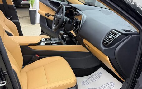 Lexus NX, 2025 год, 6 200 000 рублей, 28 фотография