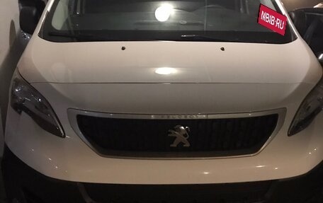 Peugeot Expert, 2019 год, 2 800 000 рублей, 3 фотография