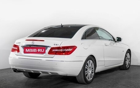 Mercedes-Benz E-Класс, 2012 год, 1 400 000 рублей, 3 фотография