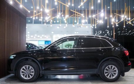 Audi Q5, 2018 год, 2 999 000 рублей, 6 фотография