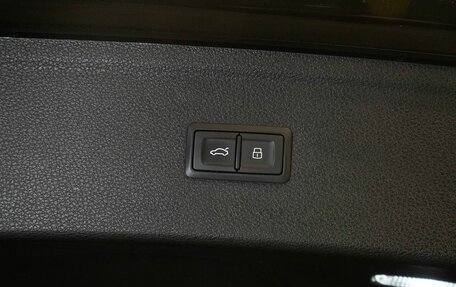 Audi Q5, 2018 год, 2 999 000 рублей, 30 фотография