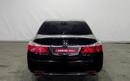 Honda Accord IX рестайлинг, 2013 год, 1 565 000 рублей, 5 фотография