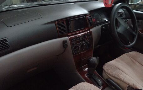 Toyota Corolla, 2001 год, 570 000 рублей, 3 фотография