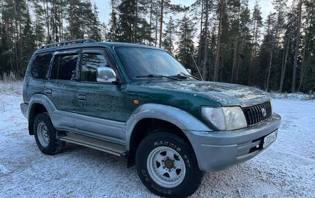 Toyota Land Cruiser Prado 90 рестайлинг, 1996 год, 940 000 рублей, 3 фотография