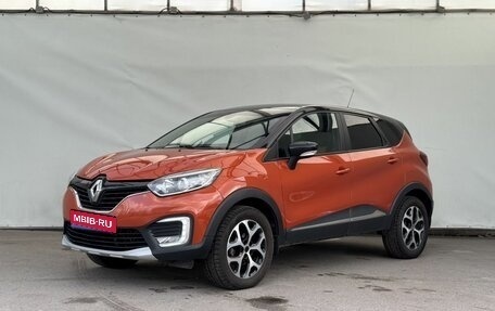 Renault Kaptur I рестайлинг, 2016 год, 1 500 000 рублей, 1 фотография