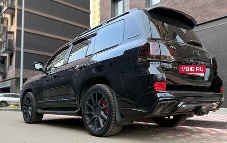 Toyota Land Cruiser 200, 2016 год, 6 200 000 рублей, 8 фотография