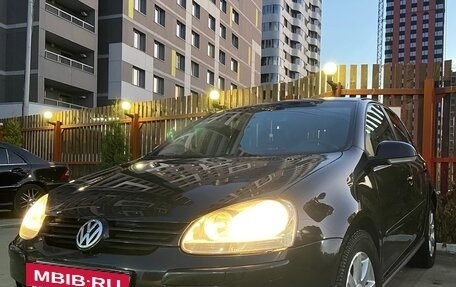Volkswagen Golf V, 2005 год, 640 000 рублей, 9 фотография