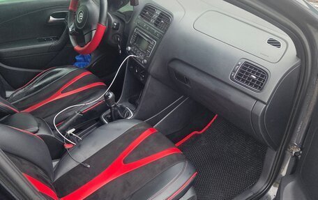 Volkswagen Polo VI (EU Market), 2012 год, 750 000 рублей, 14 фотография