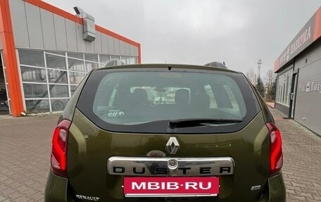 Renault Duster I рестайлинг, 2015 год, 1 100 000 рублей, 2 фотография