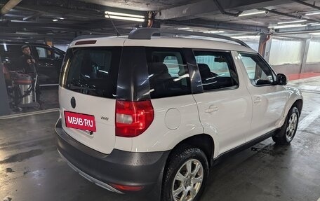 Skoda Yeti I рестайлинг, 2011 год, 1 005 000 рублей, 9 фотография