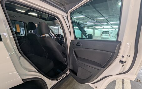 Skoda Yeti I рестайлинг, 2011 год, 1 005 000 рублей, 24 фотография