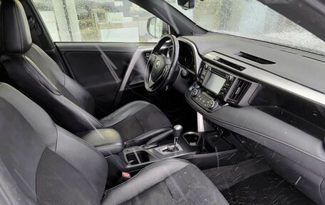 Toyota RAV4, 2016 год, 2 152 000 рублей, 13 фотография