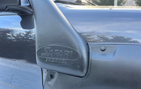 Toyota Land Cruiser 100 рестайлинг 2, 2004 год, 6 000 000 рублей, 40 фотография