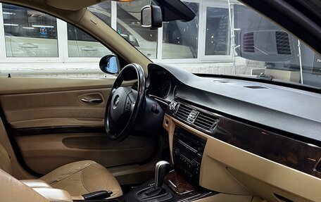 BMW 3 серия, 2006 год, 745 000 рублей, 13 фотография