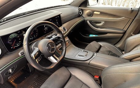 Mercedes-Benz E-Класс, 2020 год, 4 990 000 рублей, 10 фотография