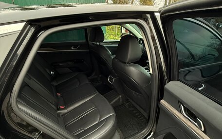 KIA K5, 2021 год, 2 300 000 рублей, 17 фотография