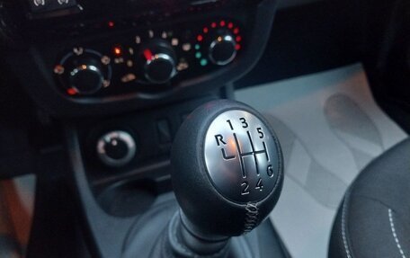 Renault Duster I рестайлинг, 2019 год, 1 600 000 рублей, 23 фотография