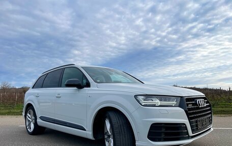 Audi Q7, 2018 год, 4 700 000 рублей, 3 фотография