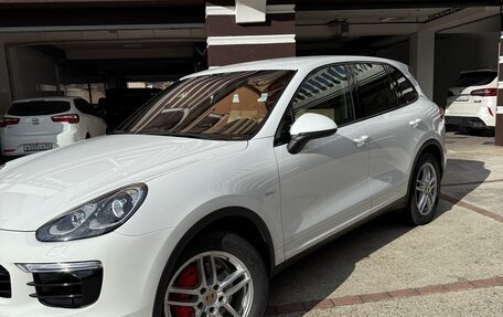 Porsche Cayenne III, 2015 год, 5 070 000 рублей, 3 фотография