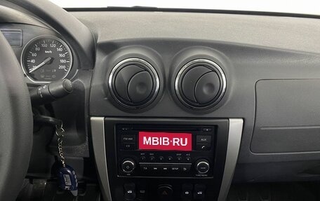 Nissan Almera, 2018 год, 960 000 рублей, 10 фотография