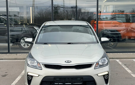 KIA Rio IV, 2018 год, 1 285 000 рублей, 2 фотография