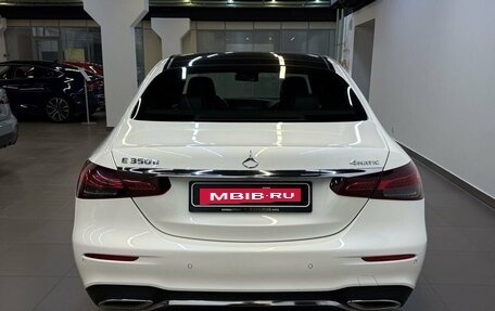 Mercedes-Benz E-Класс, 2021 год, 5 050 000 рублей, 5 фотография