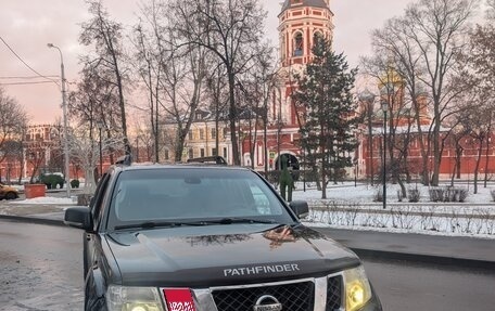 Nissan Pathfinder, 2012 год, 1 100 000 рублей, 1 фотография