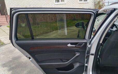 Volkswagen Passat B8 рестайлинг, 2018 год, 1 980 000 рублей, 4 фотография