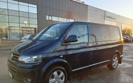 Volkswagen Multivan T5, 2012 год, 2 149 000 рублей, 1 фотография