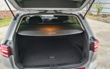 Volkswagen Passat B8 рестайлинг, 2018 год, 1 980 000 рублей, 5 фотография