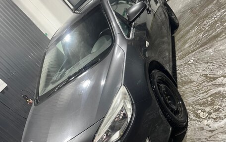 Opel Astra J, 2012 год, 740 000 рублей, 1 фотография