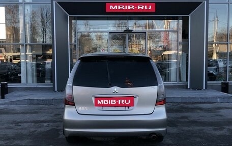 Mitsubishi Grandis, 2006 год, 620 000 рублей, 6 фотография