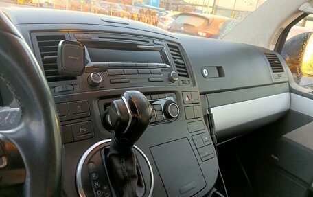 Volkswagen Multivan T5, 2012 год, 2 149 000 рублей, 8 фотография