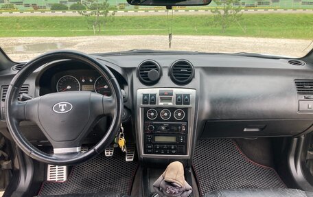 Hyundai Coupe II рестайлинг, 2002 год, 505 000 рублей, 19 фотография