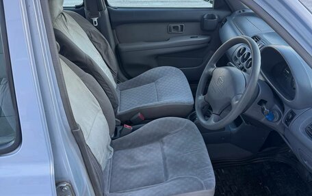 Nissan March III, 2002 год, 300 000 рублей, 13 фотография