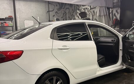 KIA Rio III рестайлинг, 2012 год, 630 000 рублей, 2 фотография